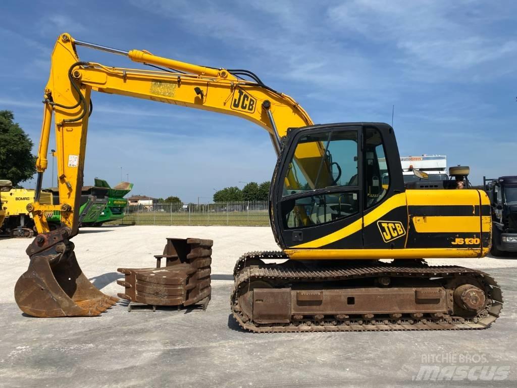 JCB JS 130 Excavatoare pe șenile
