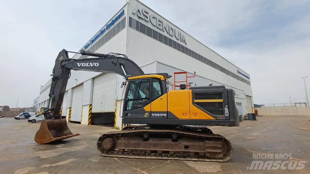 Volvo EC300ENL Excavatoare pe șenile
