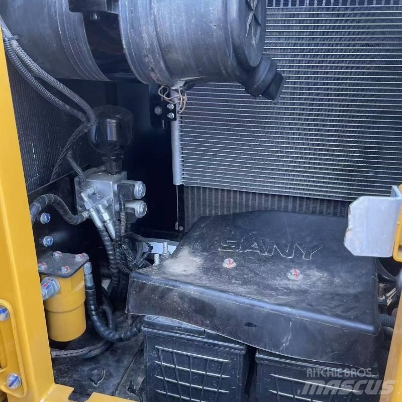 Sany SY 75 Excavatoare pe șenile
