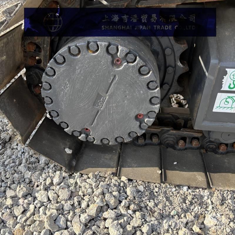 Komatsu PC 240 Excavatoare pe șenile
