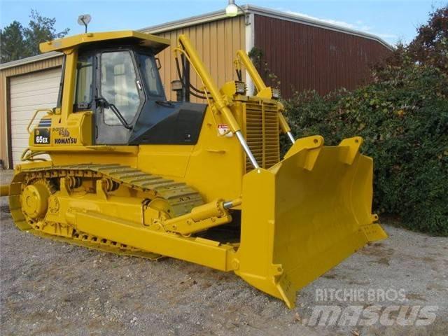 Komatsu D 65 EX Buldozere pe senile