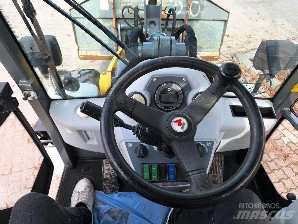 Wacker Neuson 5055e Incarcator pe pneuri