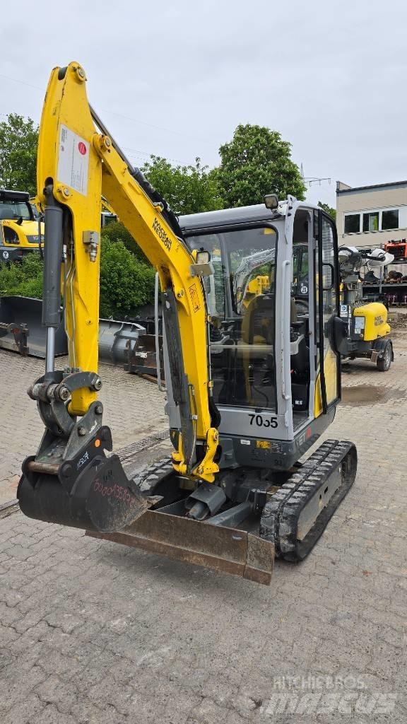 Wacker Neuson ET18 Excavatoare pe șenile
