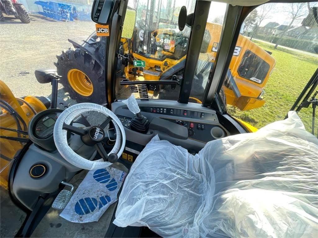 JCB 409 Incarcator pe pneuri