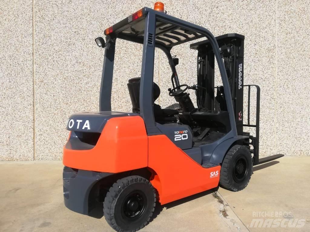 Toyota 02-8 FG F 20 Stivuitor GPL