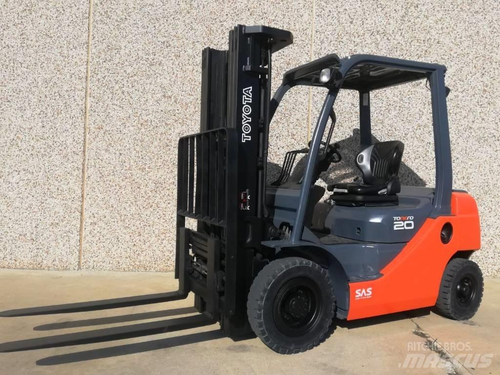 Toyota 02-8 FG F 20 Stivuitor GPL