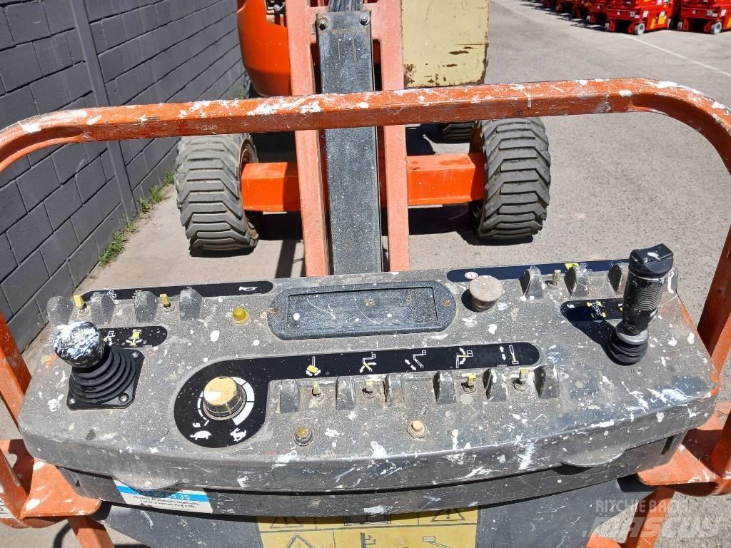 JLG 450 AJ SIII Nacele cu brat articulat