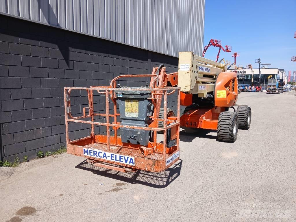 JLG 450 AJ SIII Nacele cu brat articulat