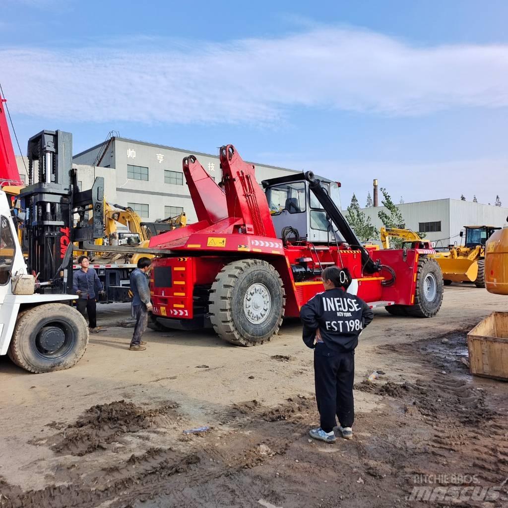 Kalmar DRF 450 Stivuitoare Telescopice Rotative