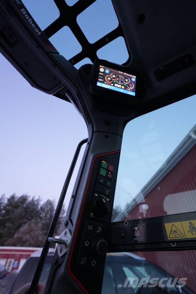 Bobcat S 76 Mini incarcator