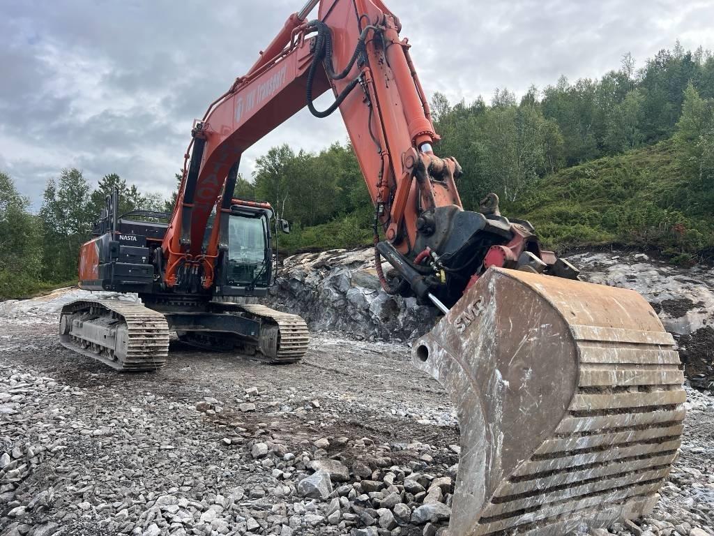 Hitachi ZX 300 LC-7 Excavatoare pe șenile
