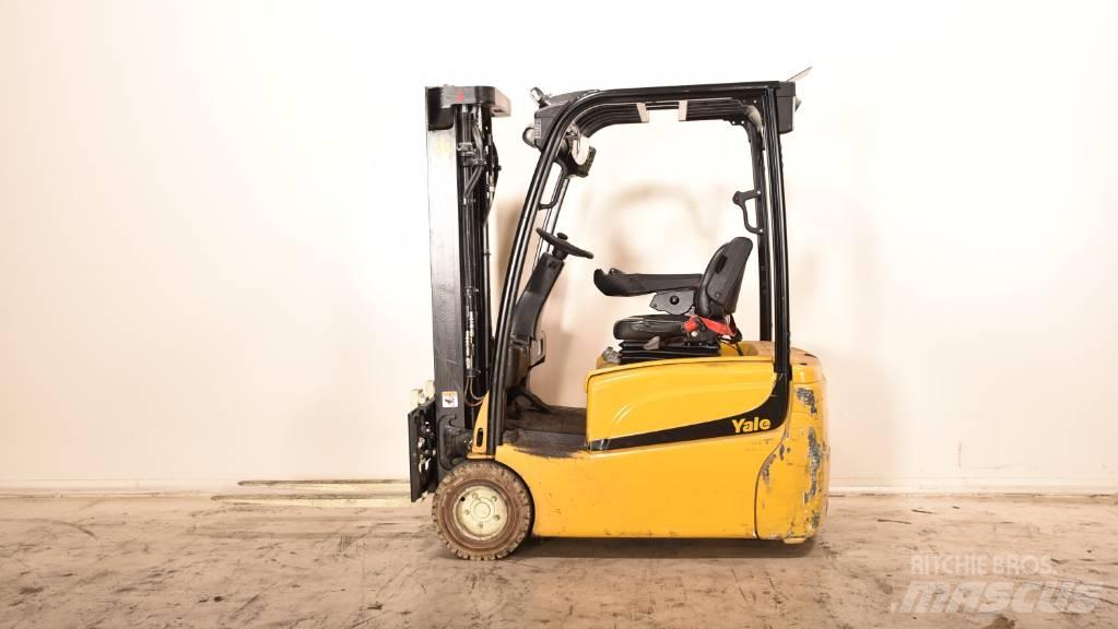 Yale ERP 20 VT Stivuitor electric