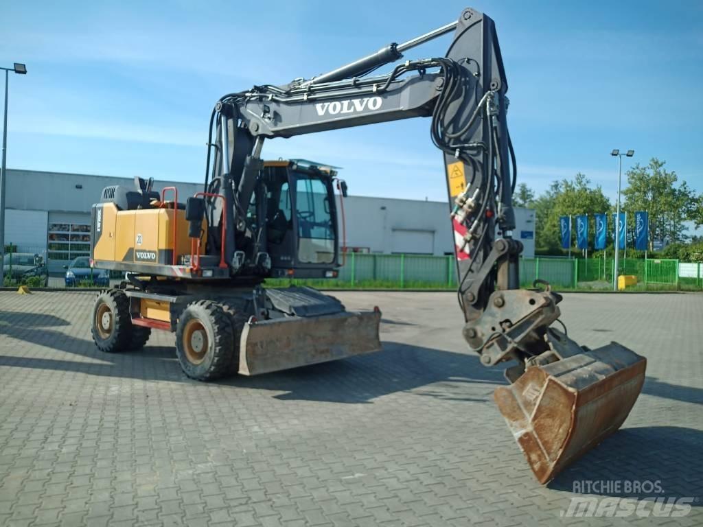Volvo EW 180 E Excavatoare cu roti