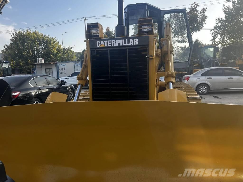 CAT D7G Buldozere pe senile