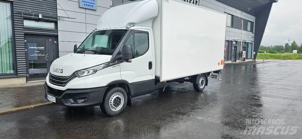 Iveco Daily 35S18A8 Autoutilitara transoprt marfuri