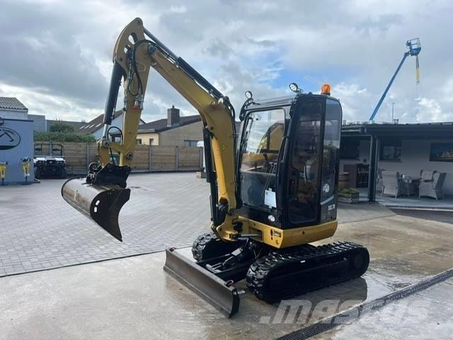CAT 302.7 D CR Mini excavatoare < 7t