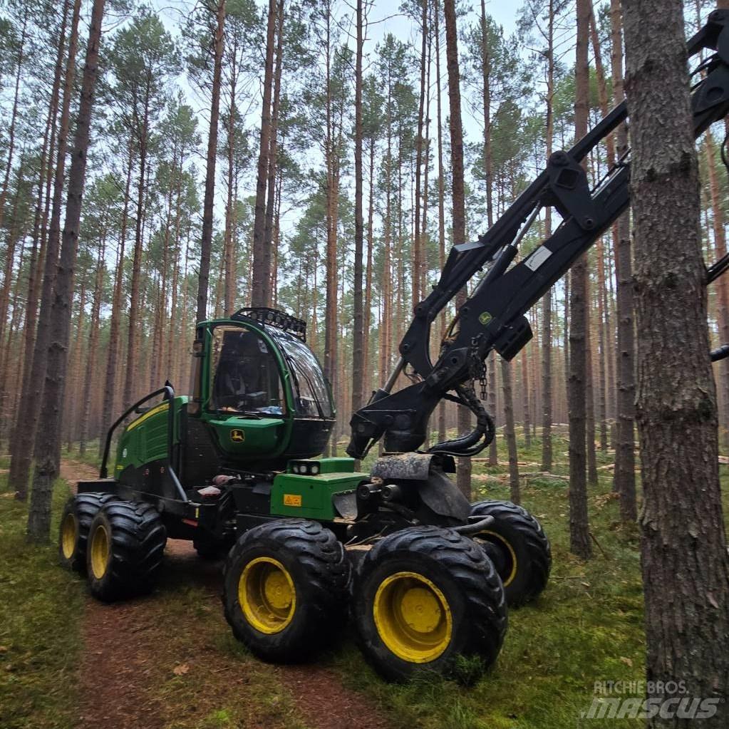 John Deere 1270E Combine forestiere