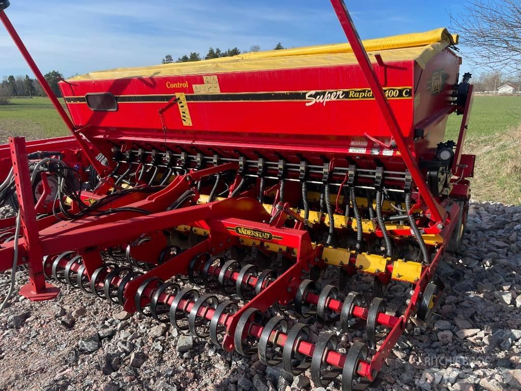 Väderstad Rapid400C Perforatoare