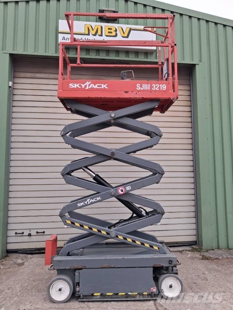 SkyJack SJ III 3219 Platforme foarfeca