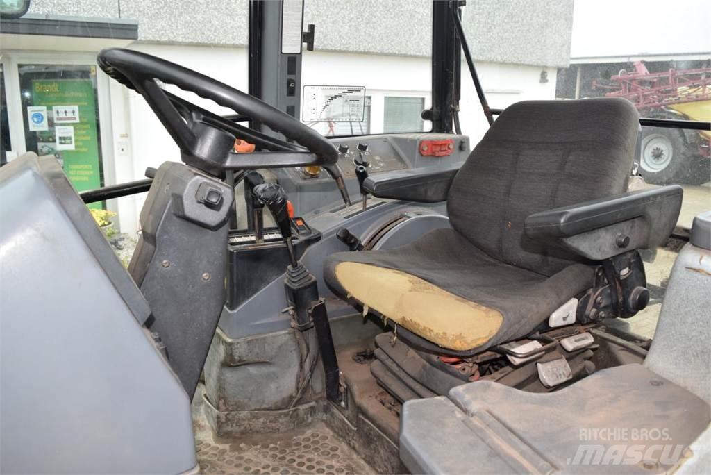 New Holland 8340 Tractoare