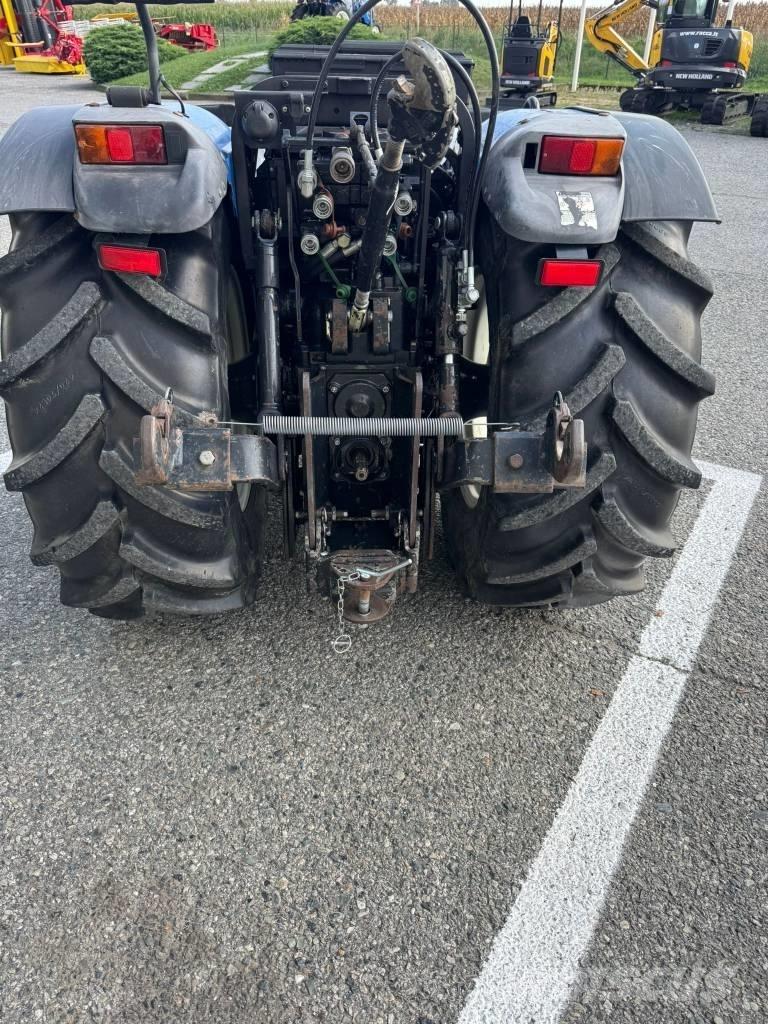 New Holland TN 75 NA Tractoare