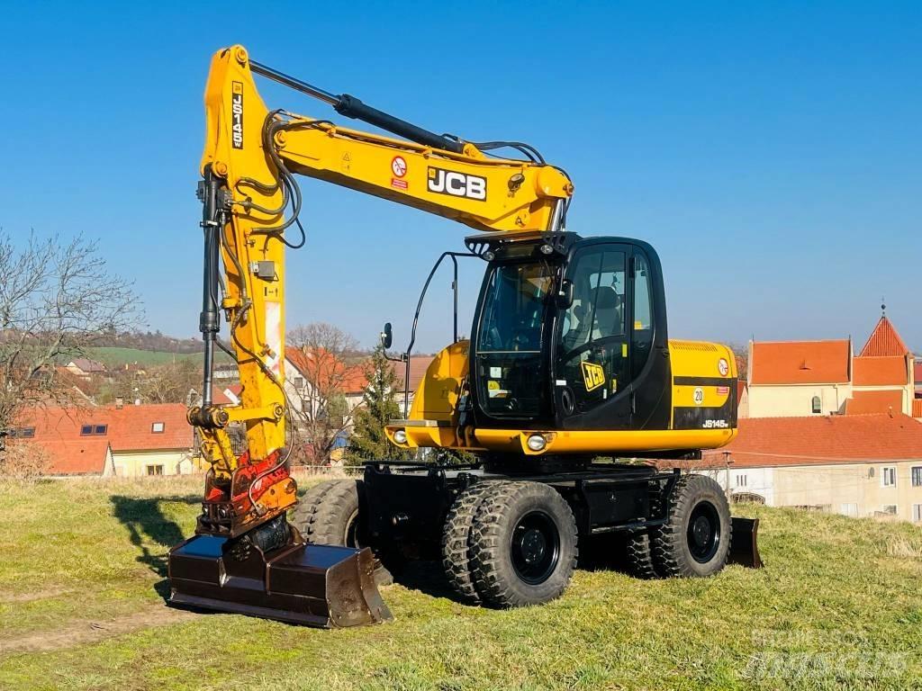 JCB JS 145 W Excavatoare cu roti