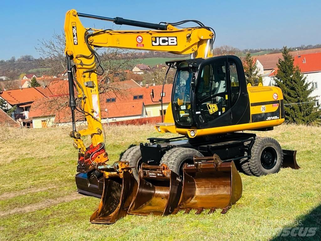 JCB JS 145 W Excavatoare cu roti