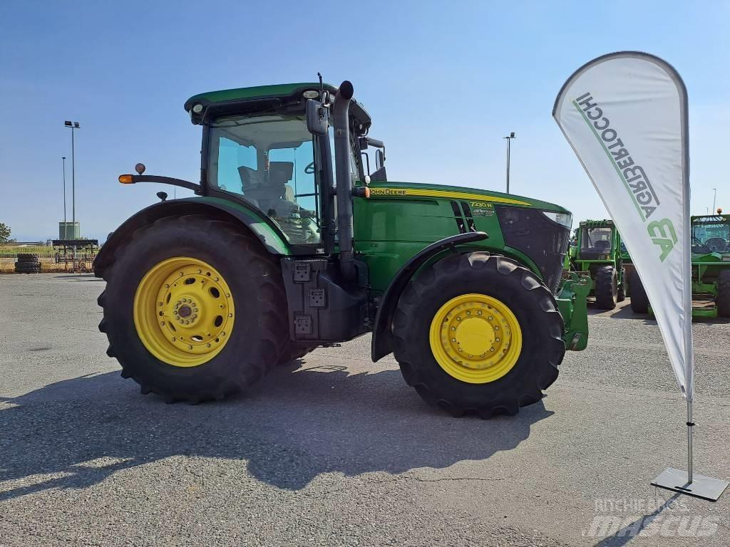 John Deere 7230 R Tractoare