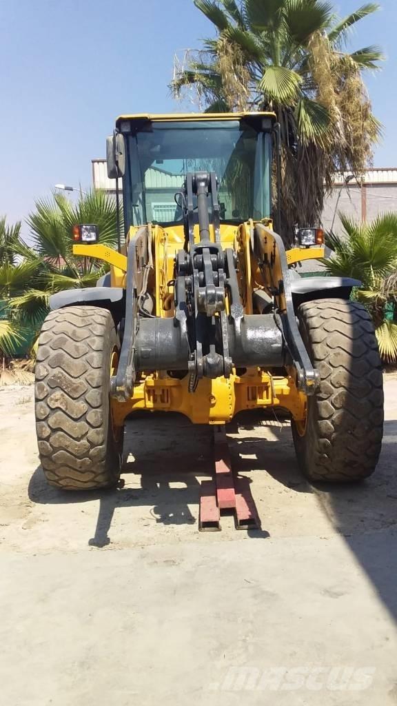 Volvo L90F Incarcator pe pneuri