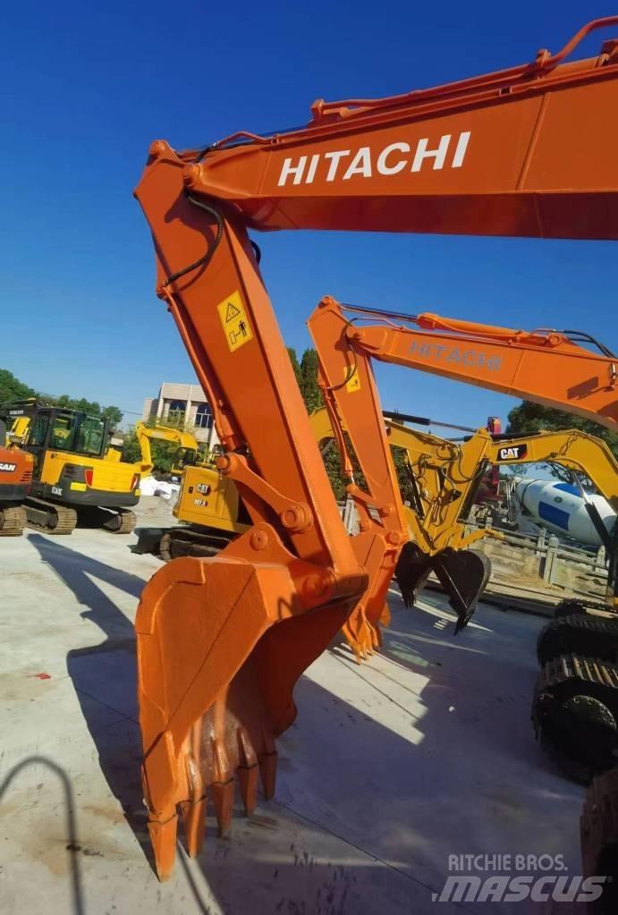 Hitachi EX 120 Excavatoare pe șenile
