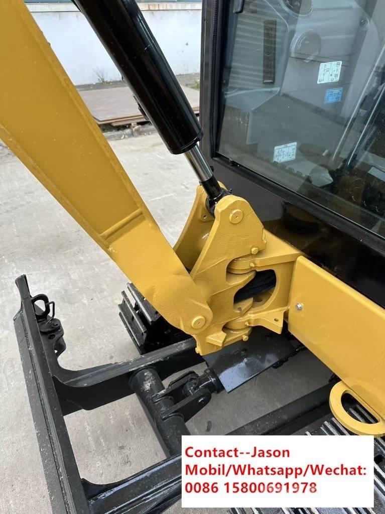 CAT 302 CR Mini excavatoare < 7t