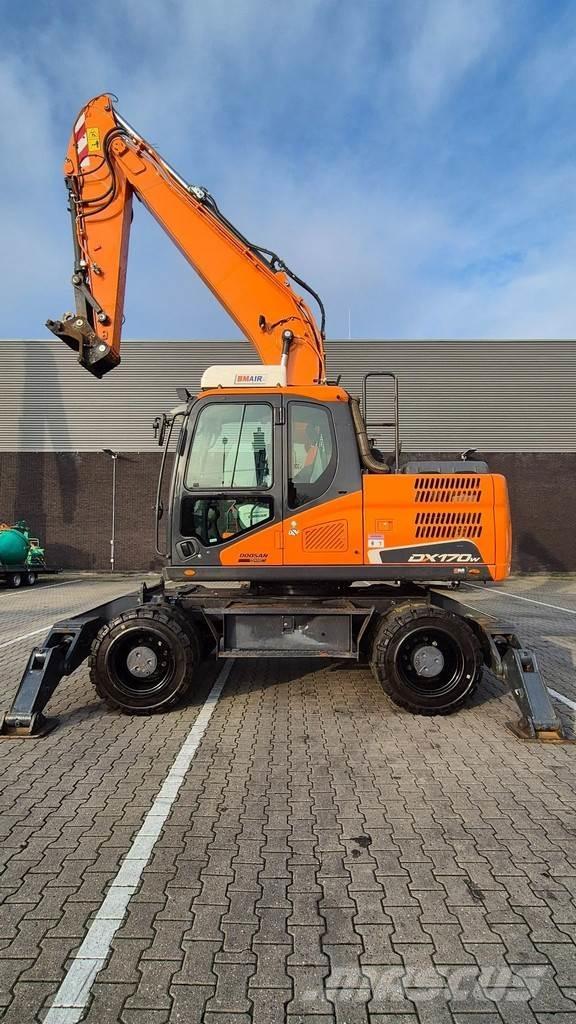 Doosan DX 170W-5 Excavatoare cu roti