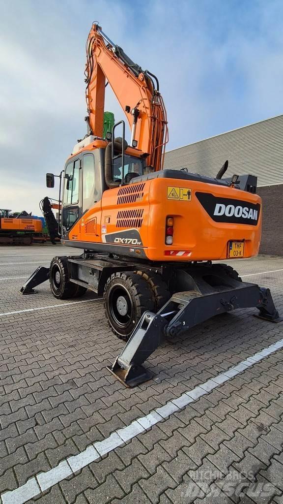 Doosan DX170W-5 Excavatoare cu roti