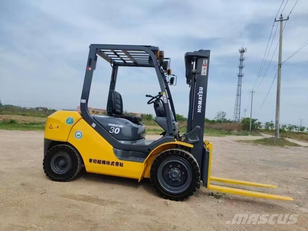 Komatsu 30 Stivuitor diesel