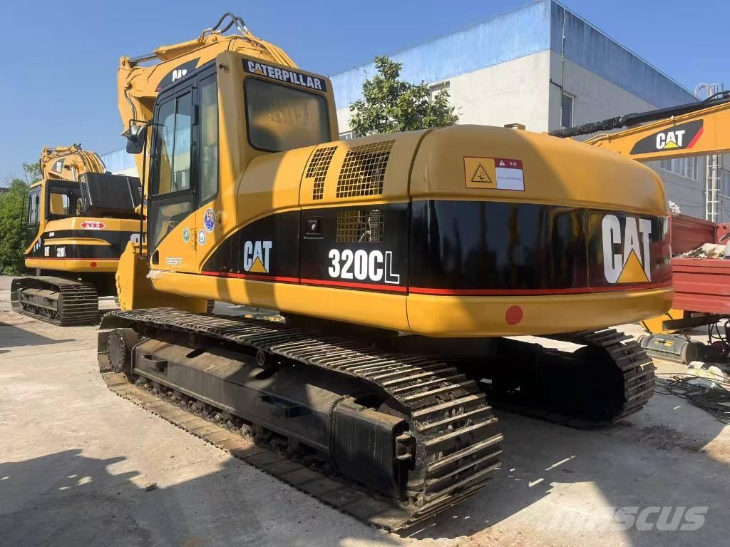 CAT 320 C L Excavatoare pe șenile
