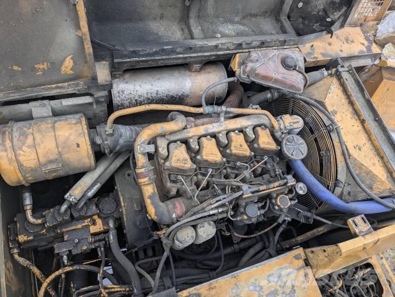 Liebherr 922 Excavatoare pe șenile
