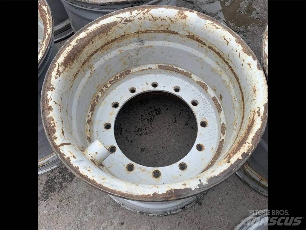 Gremo 1350 24x26,5 Anvelope, roti si jante