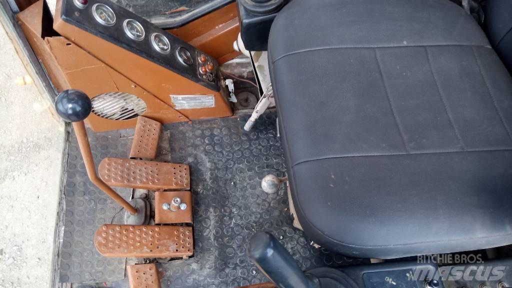 CAT 245 B ME Excavatoare pe șenile
