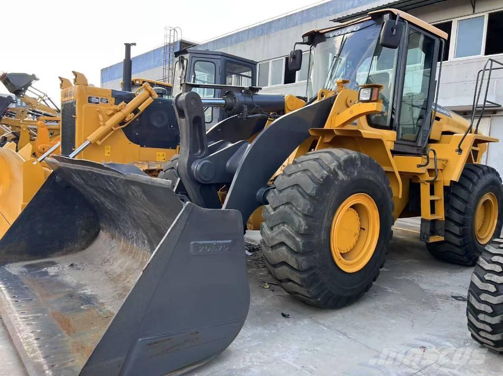 Volvo L 105 Incarcator pe pneuri