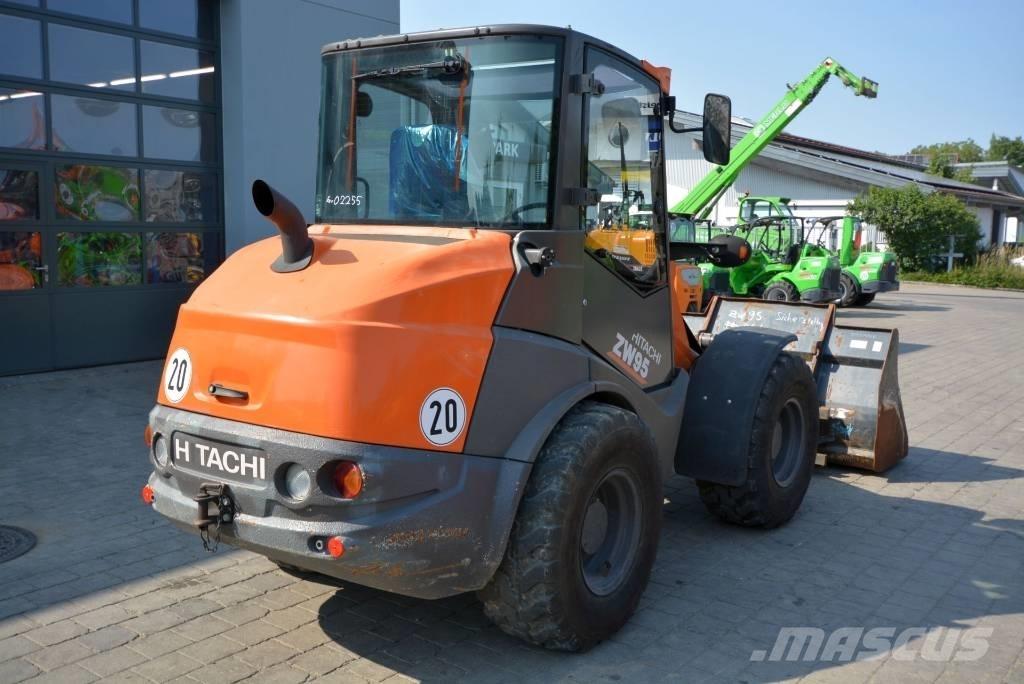 Hitachi ZW 95-6 C Incarcator pe pneuri