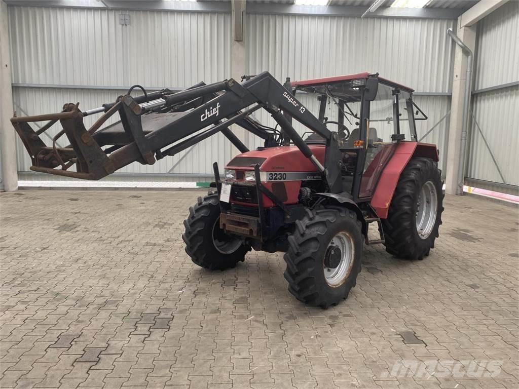 Case IH 3230 Tractoare