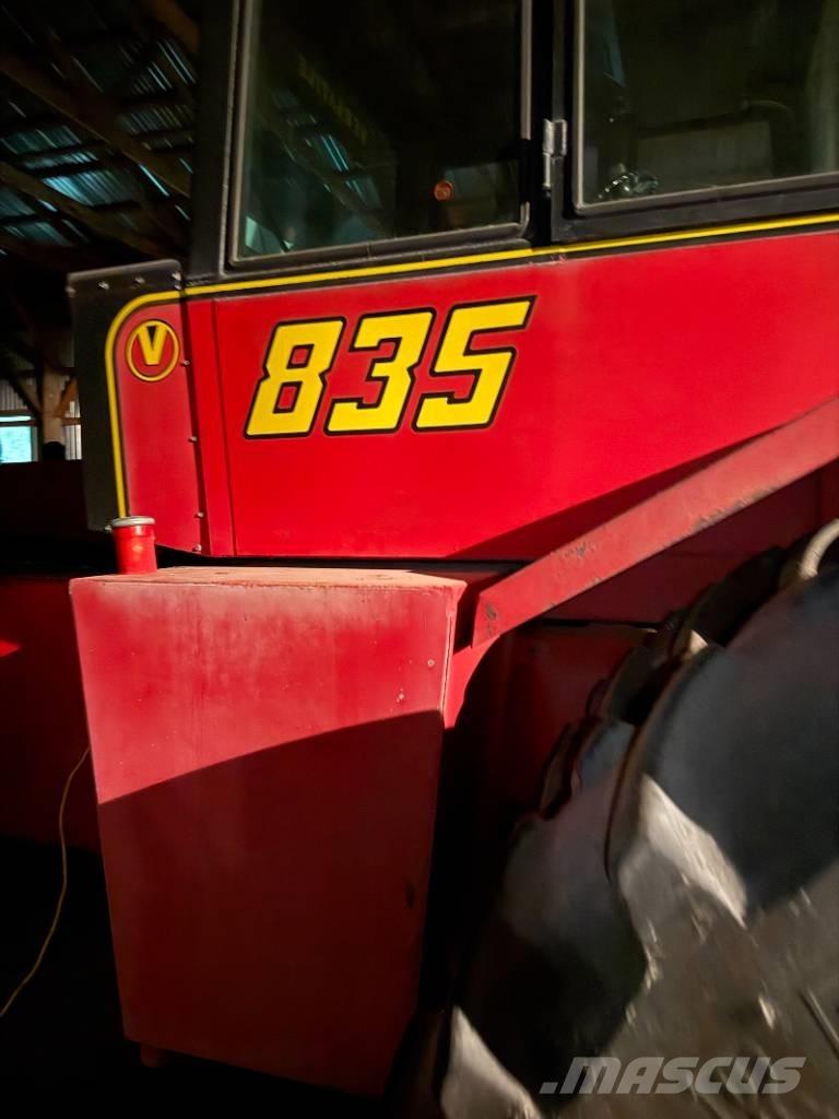 Versatile 835 Tractoare