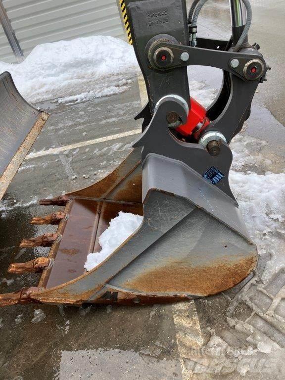 Mecalac 11 MWR Excavatoare cu roti