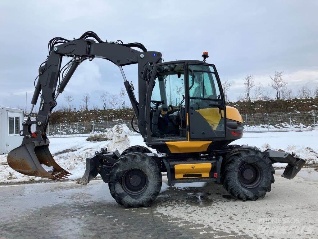Mecalac 11 MWR Excavatoare cu roti