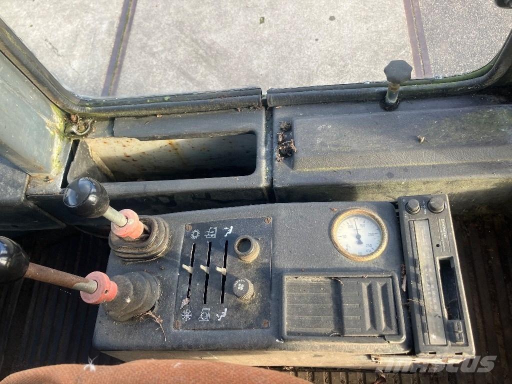 O&K L 6 shovel Incarcator pe pneuri