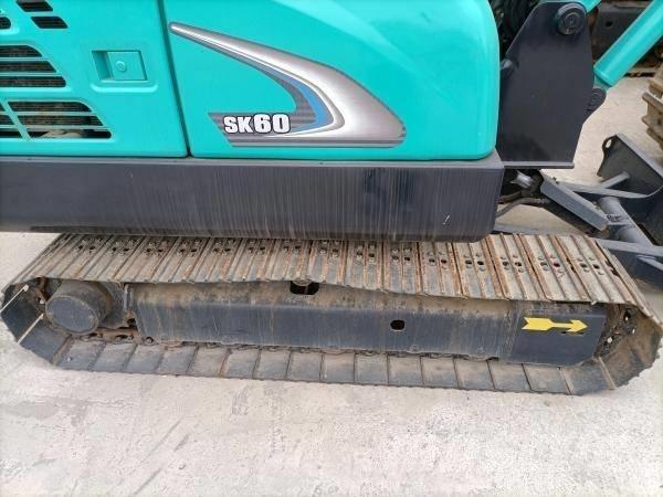 Kobelco SK 60 Excavatoare pe șenile
