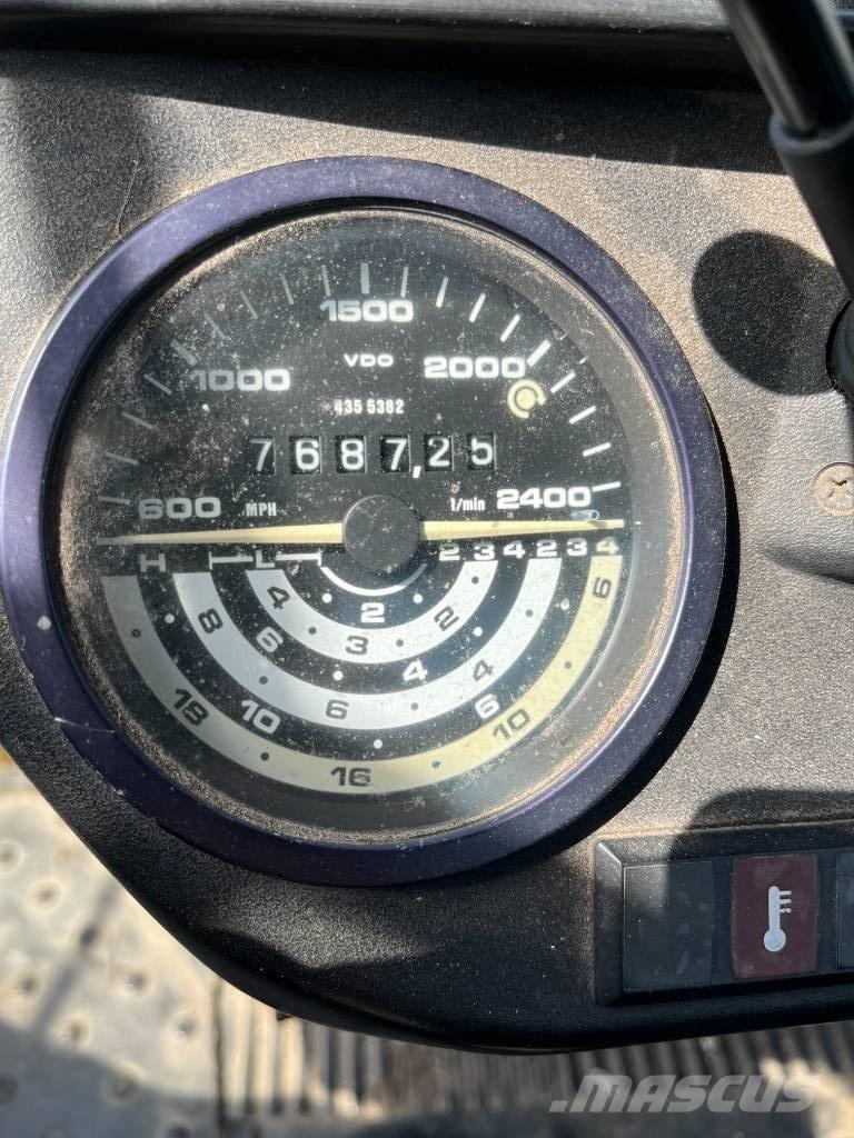 Deutz-Fahr DX 3.10 Tractoare