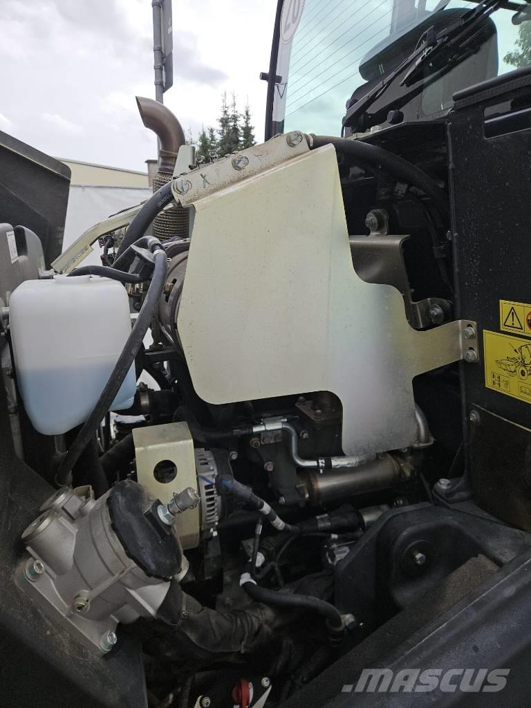 Komatsu WA 70 M-8 Incarcator pe pneuri