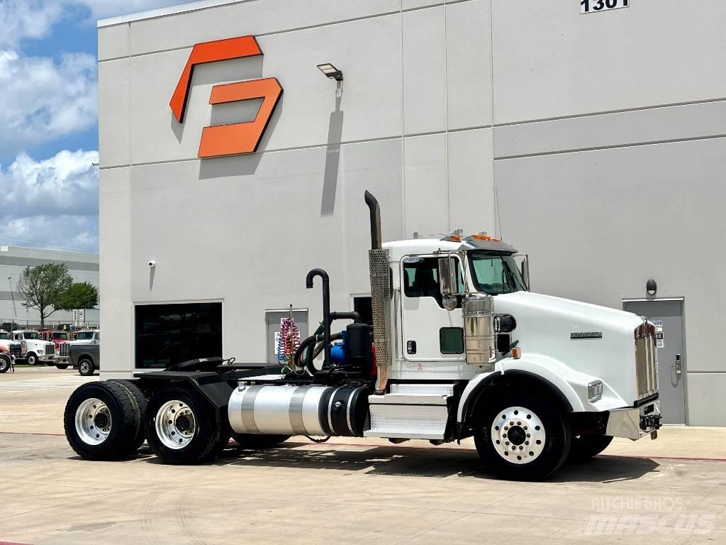 Kenworth T 800 Autotractoare