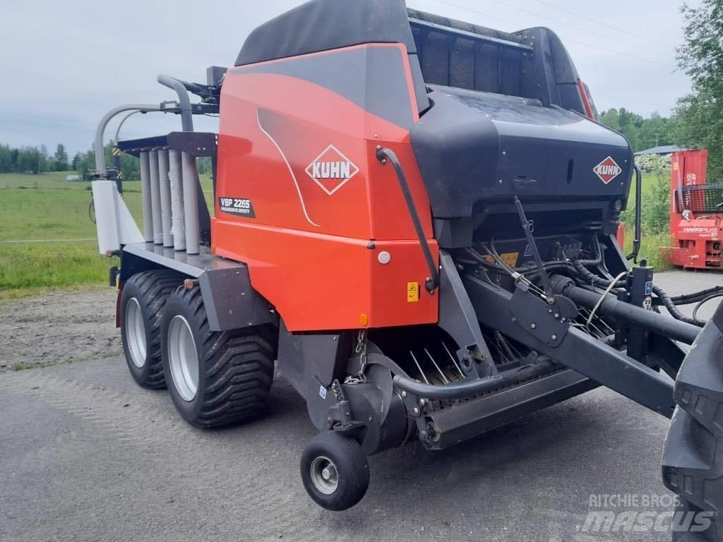Kuhn VBP 2265 Masina de balotat cilindric